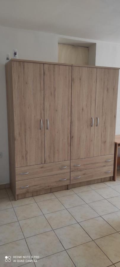 Apartment For Holidays In プーラ エクステリア 写真